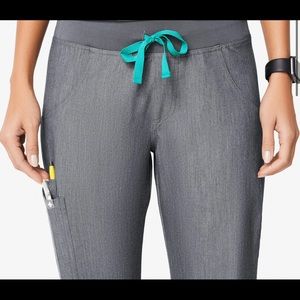 FIGS Graphite Zamora Kade Cargo Scrub Pants